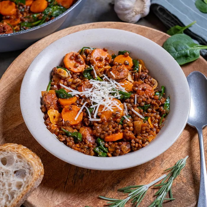 Szilveszteri lencsés egytálétel chorizoval