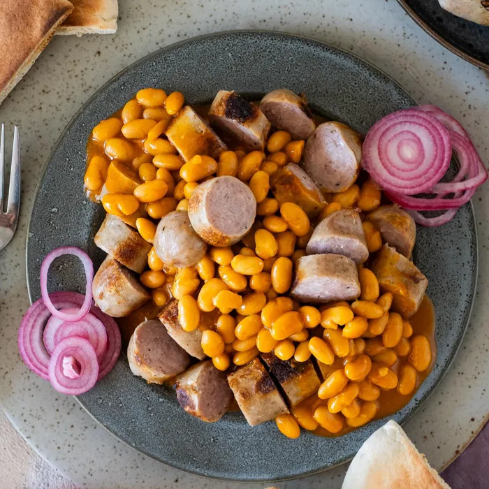 Currywurst curry szószos babbal