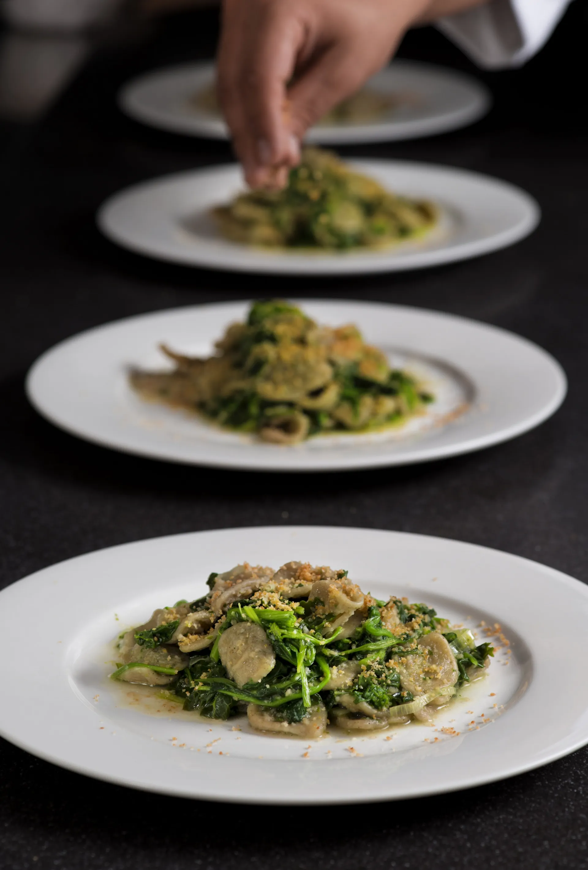 Orecchiette di grano arso con friarielli all'aglio