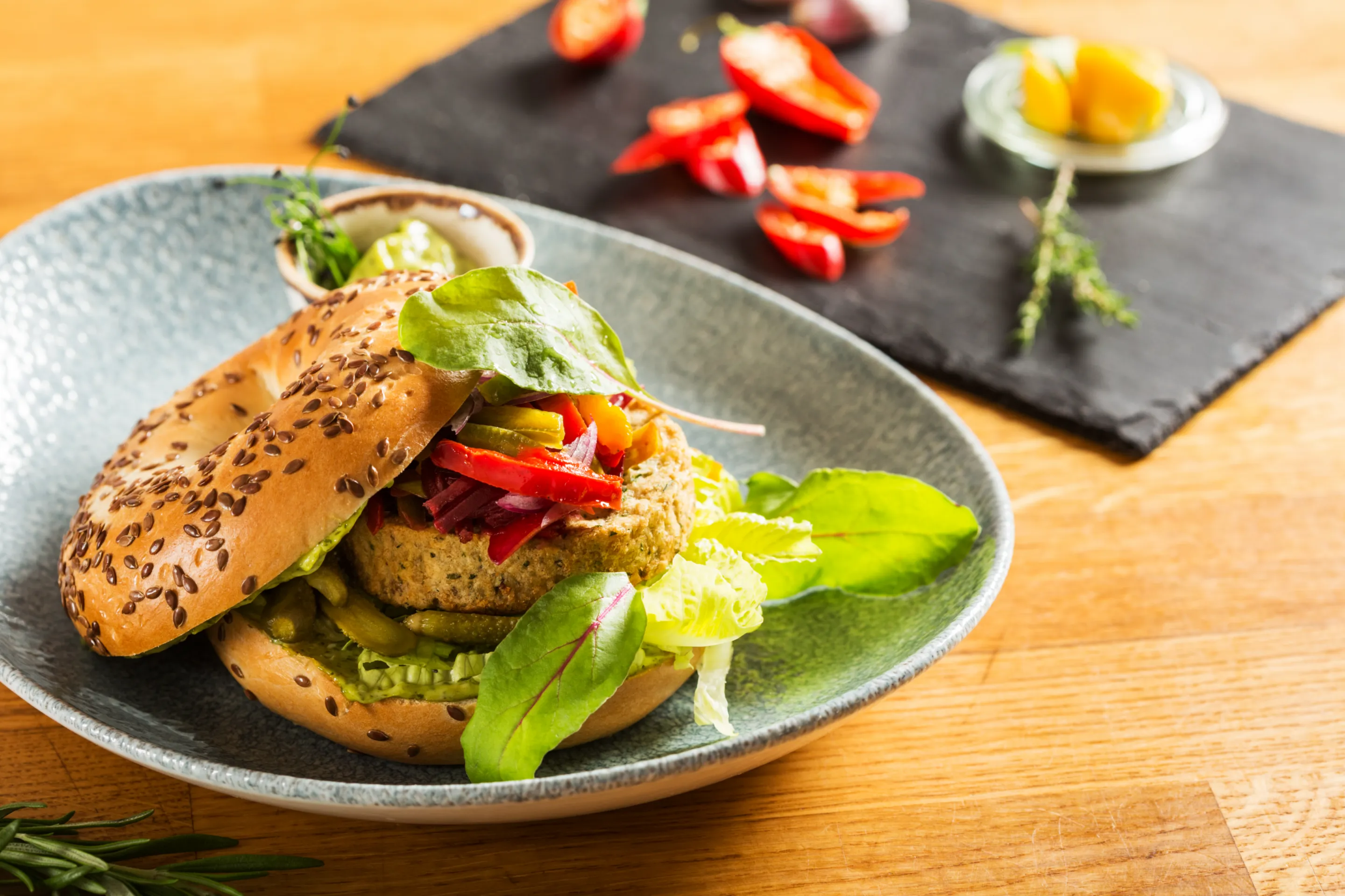 Vegeburger Falafel z papryką podsmażaną