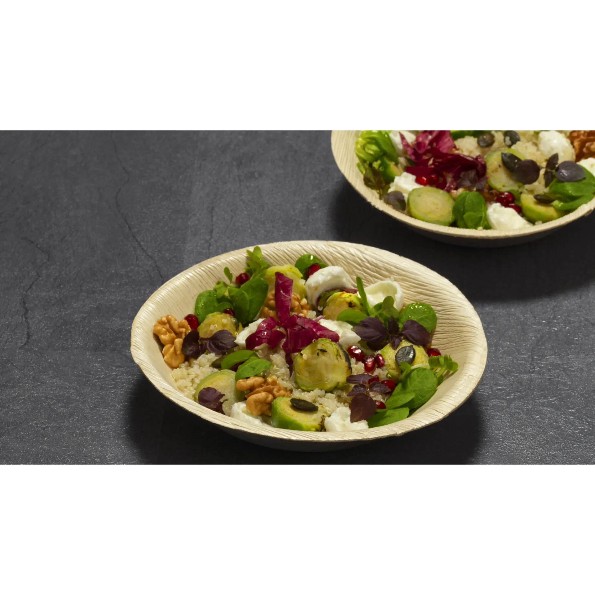 Herbstliche Quinoa-Rosenkohl-Bowl