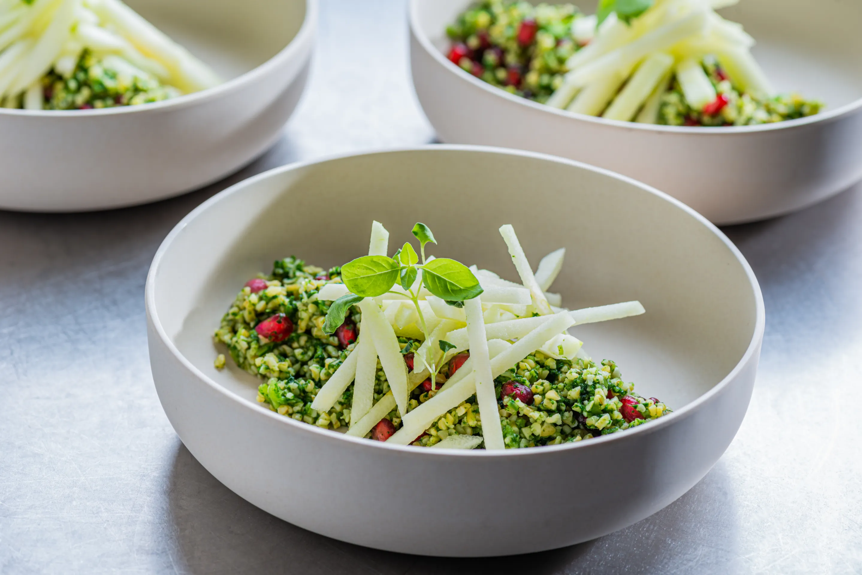 Bulgursalade met appel en boerenkool