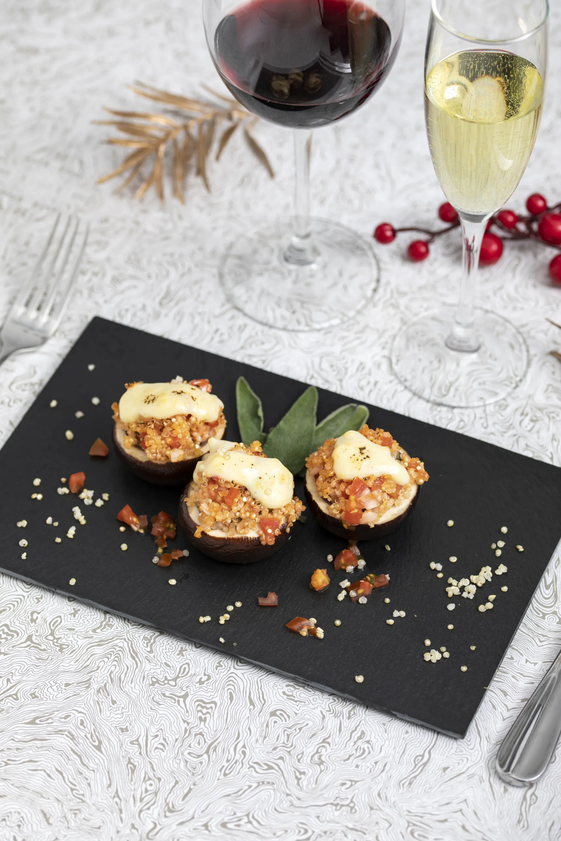 Cogumelos Portobello recheados com Quinoa