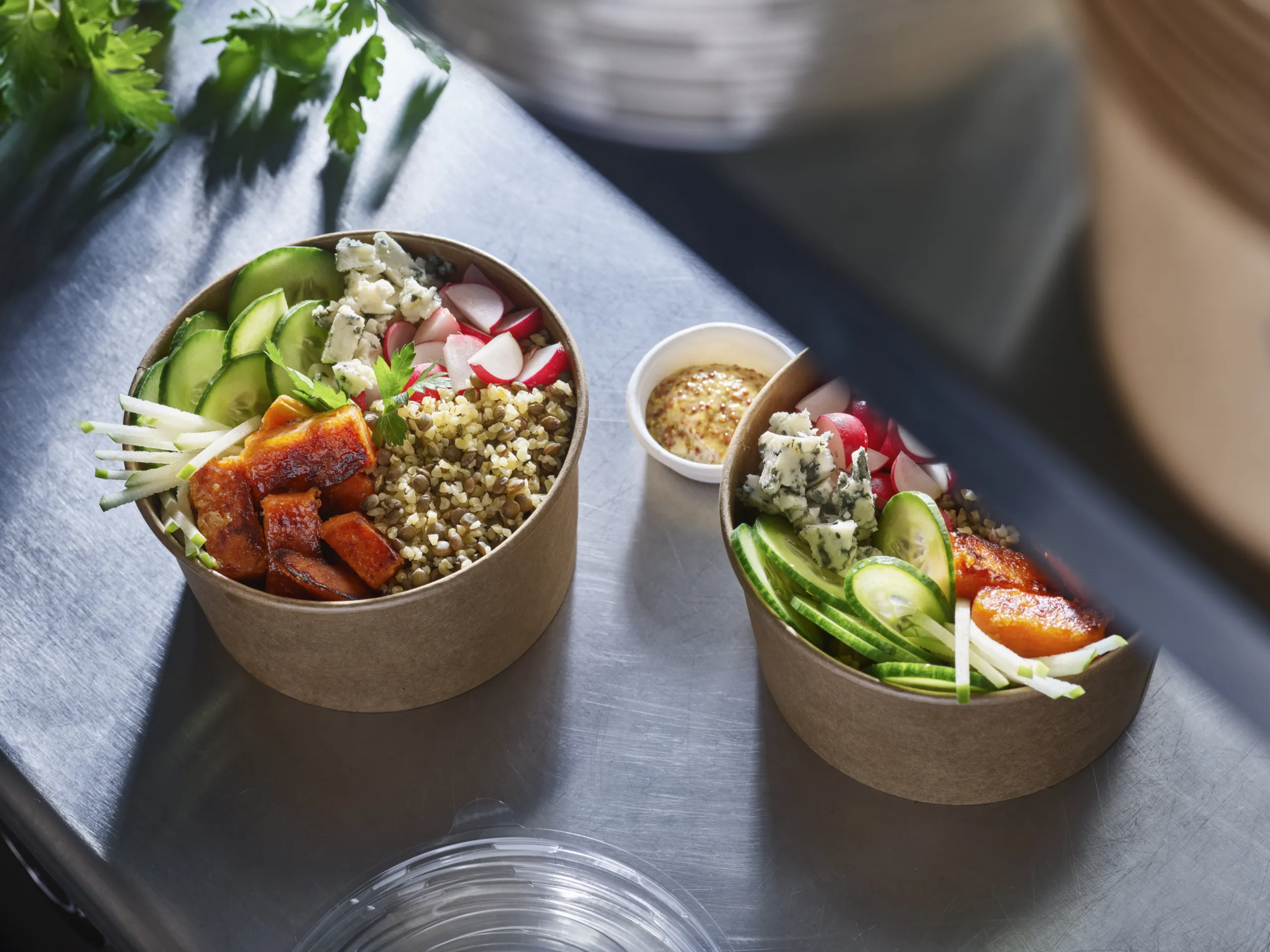 Poké patates douces, boulgour et lentilles vertes Poké patates douces, boulgour et lentilles vertes