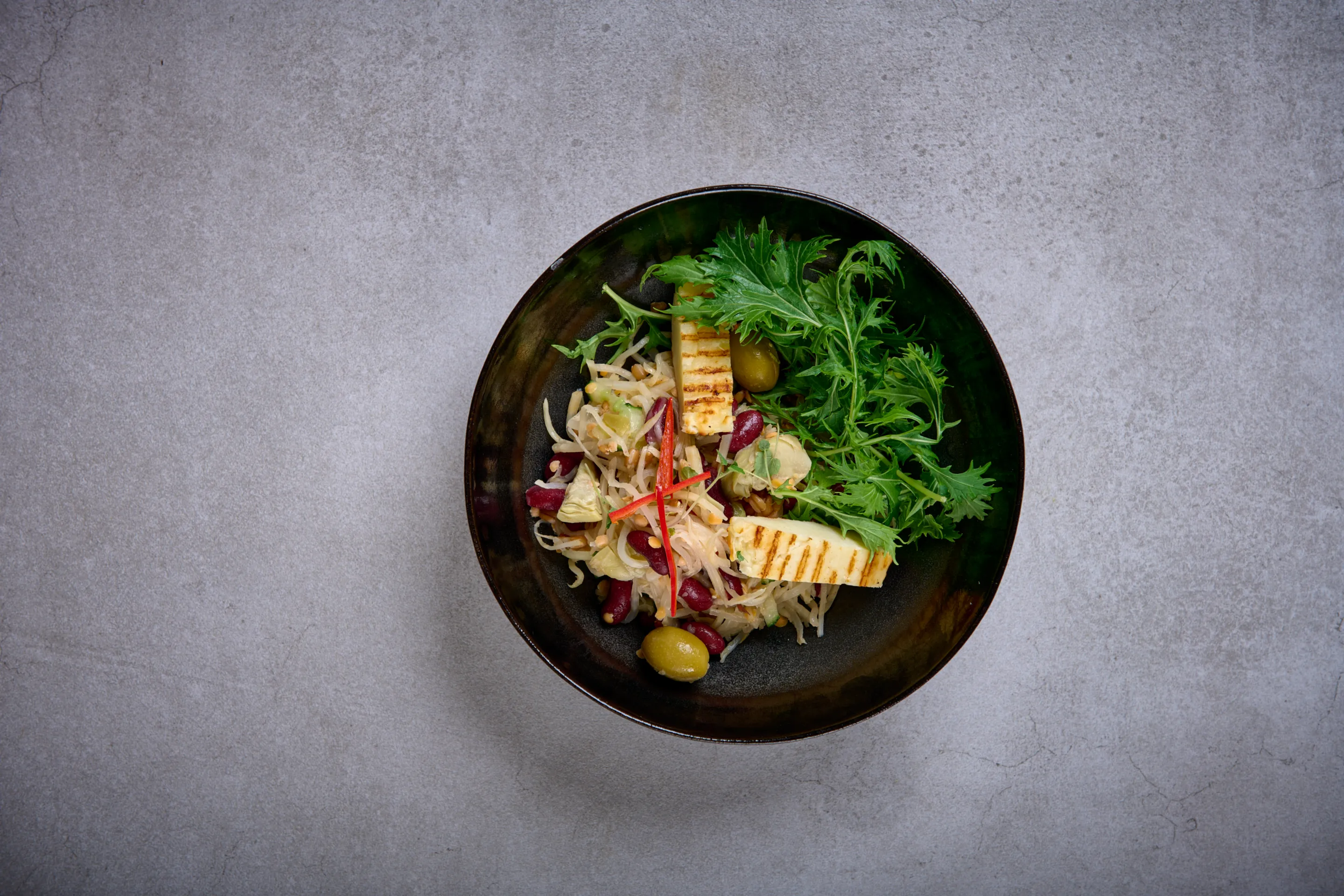 Lente salade met spelt-linzenmix