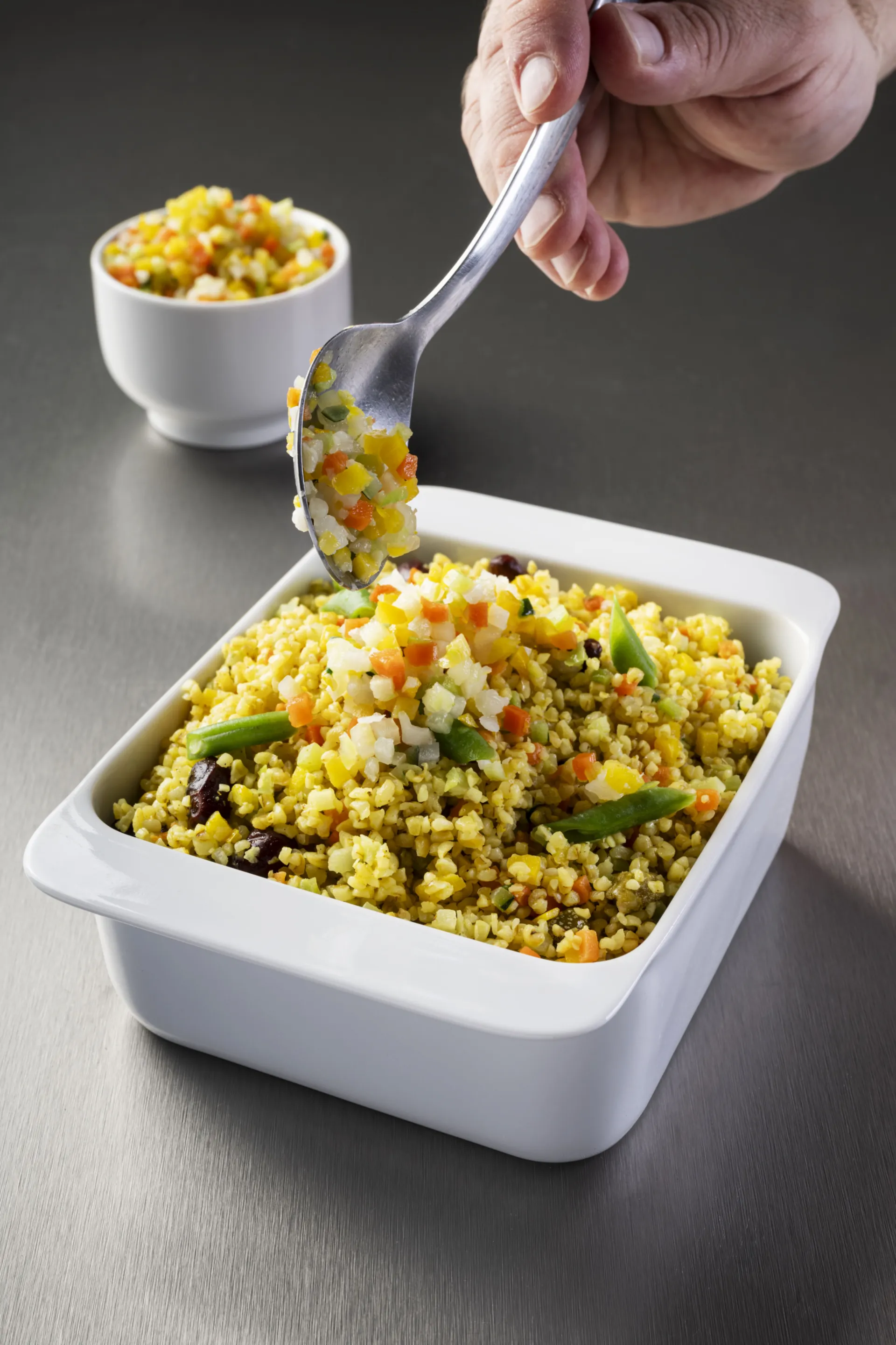 Bulgur con Brunoise di verdure alla mediterranea.