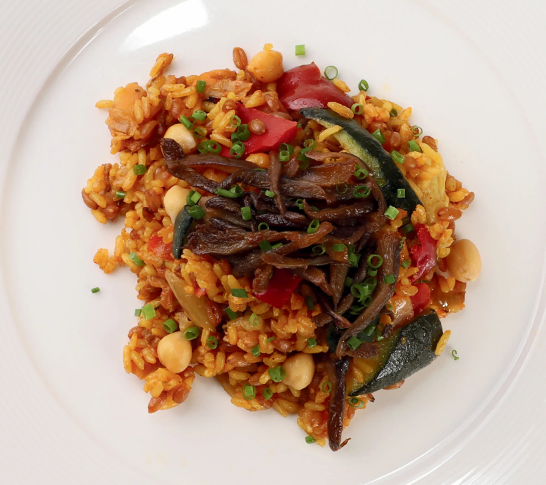 Rizoto se špaldou, grilovanou zeleninou a hlívou