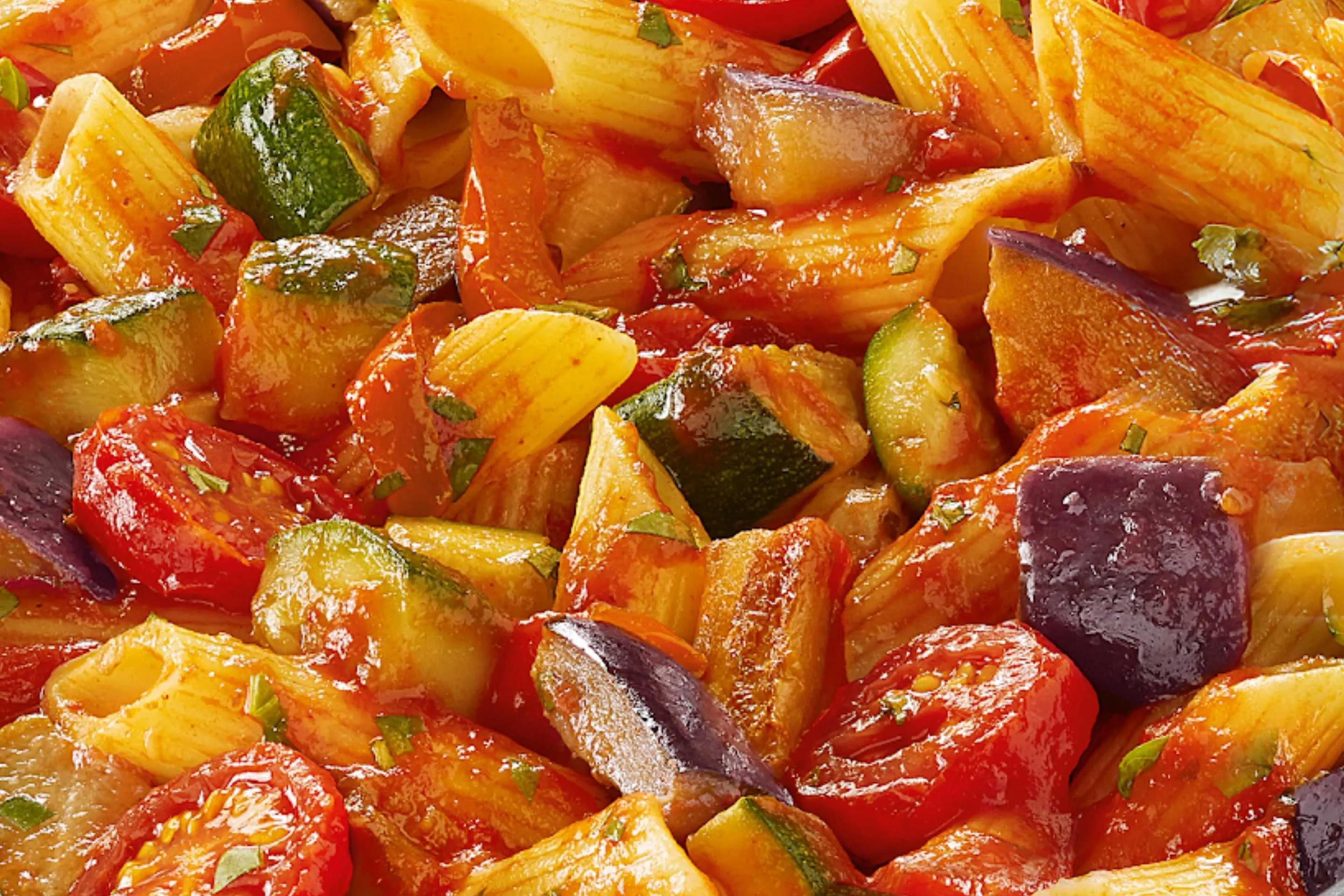 Pasta Poêlée Penne, Légumes du soleil & Tomates cerises